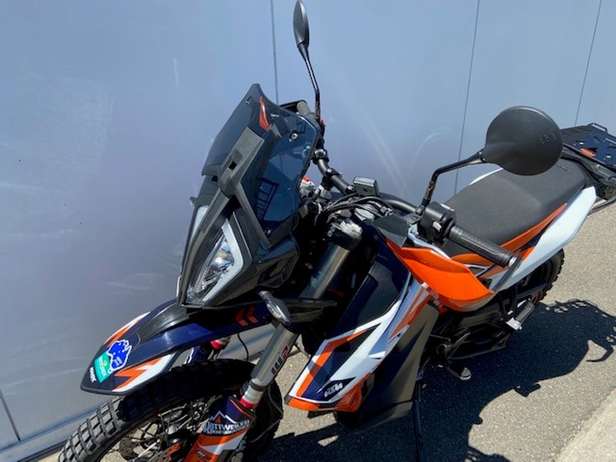 tiger 900 vs ktm 790 adventure