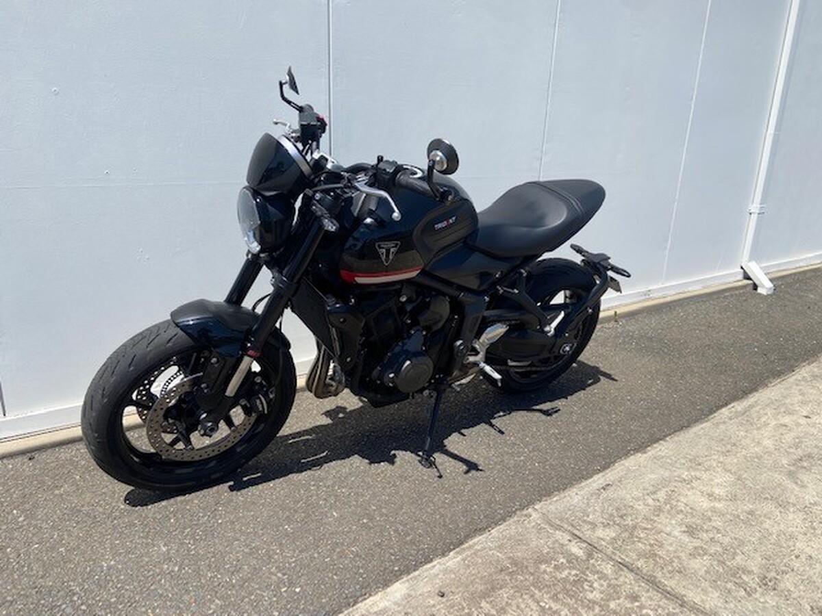motorcycle image 12
