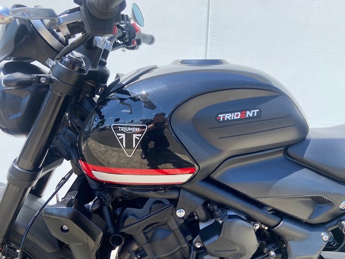 motorcycle image 15