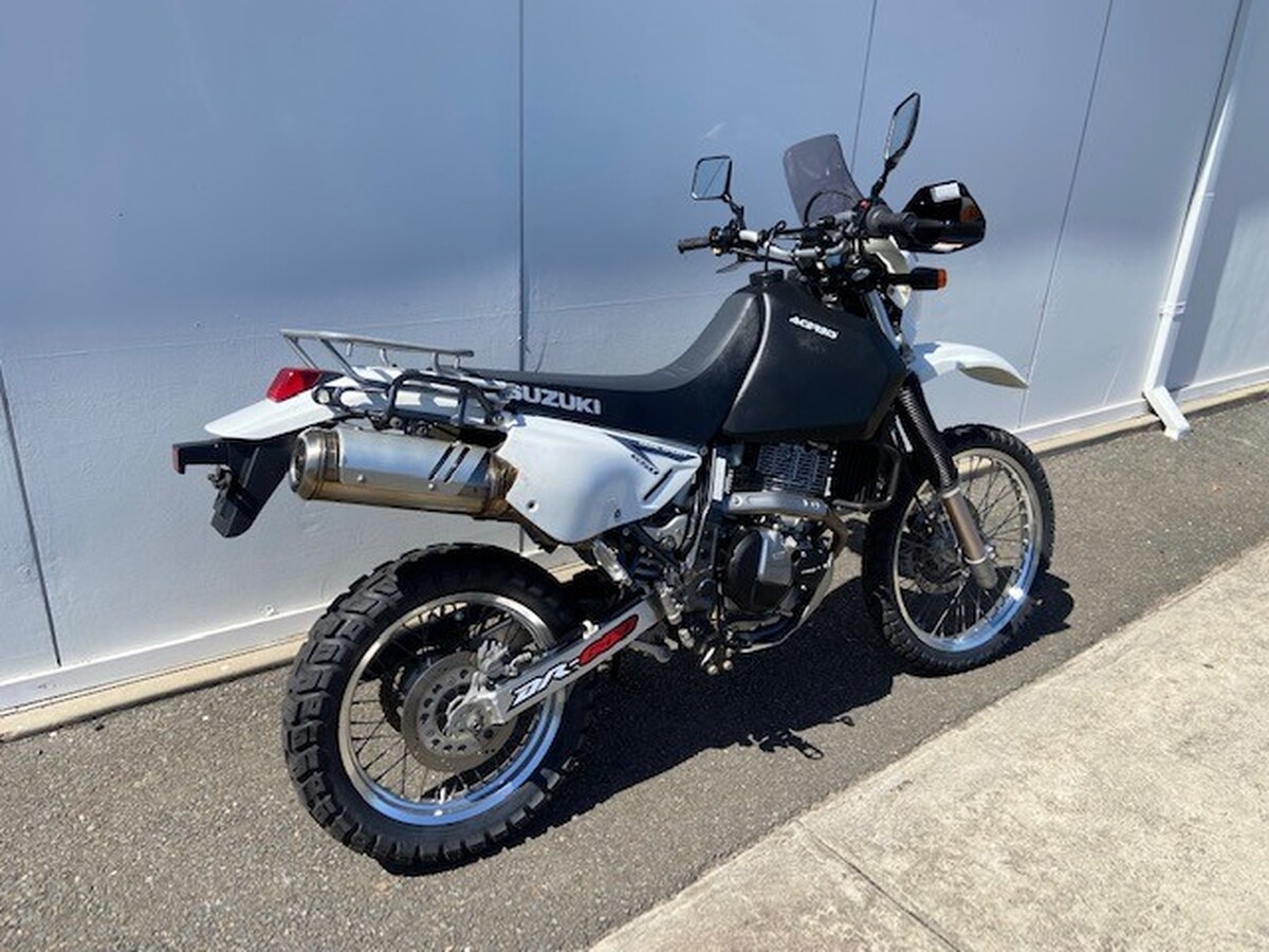 motorcycle image 2