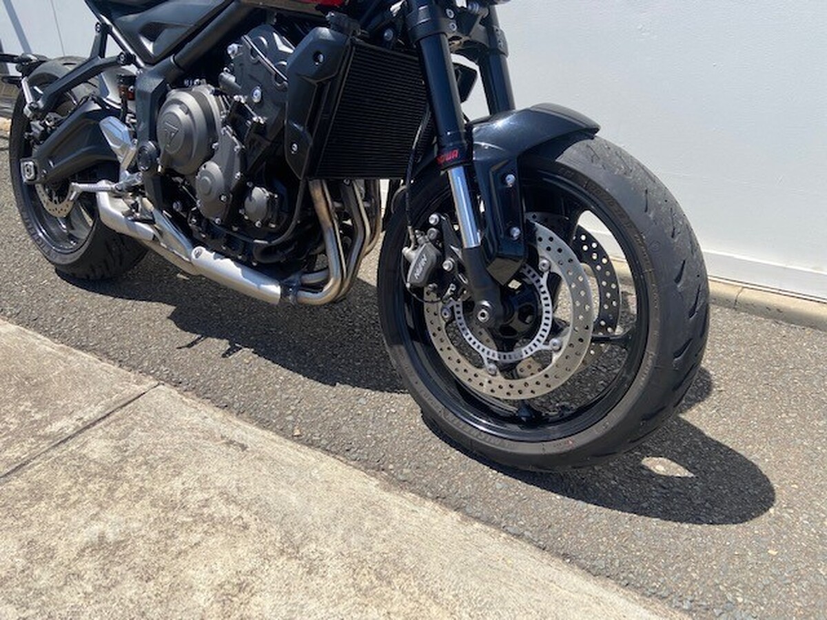 motorcycle image 3