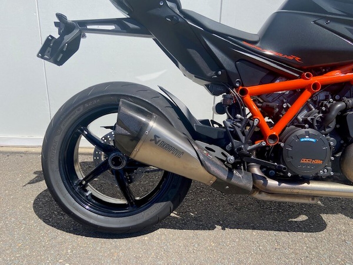 motorcycle image 5
