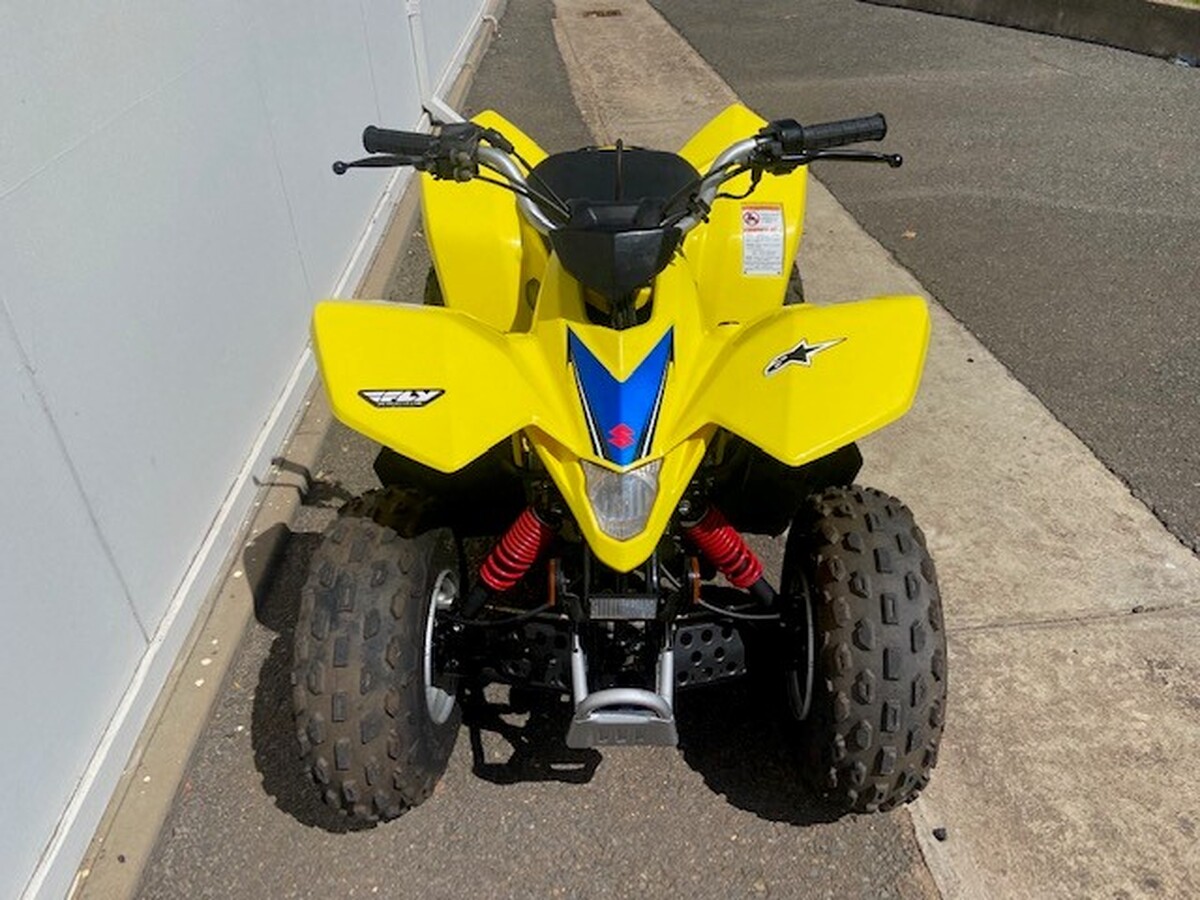 motorcycle image 9
