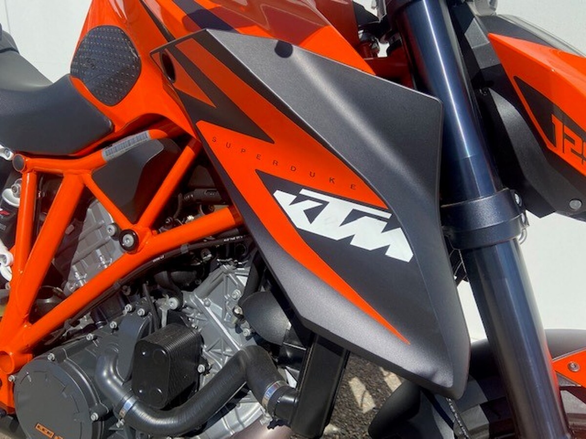 motorcycle image 4