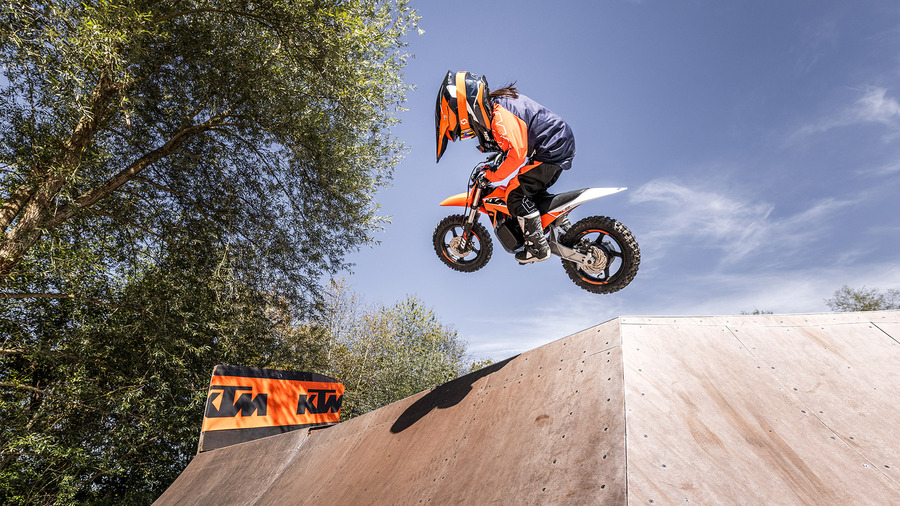 Picture of Ktm 2027 KTM SX-E 2.12 2027